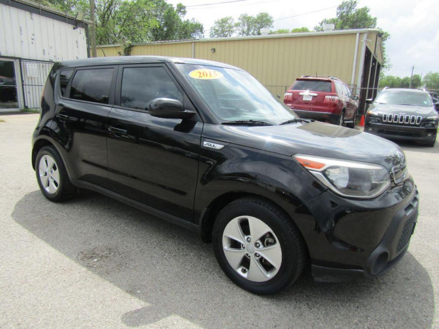 2015 BLACK KIA SOUL + (KNDJP3A58F7) with an 2.0L engine, Automatic transmission, located at 830 E. Canino Rd., Houston, TX, 77037, (281) 405-0440, 38.358219, -81.729942 - Photo#1