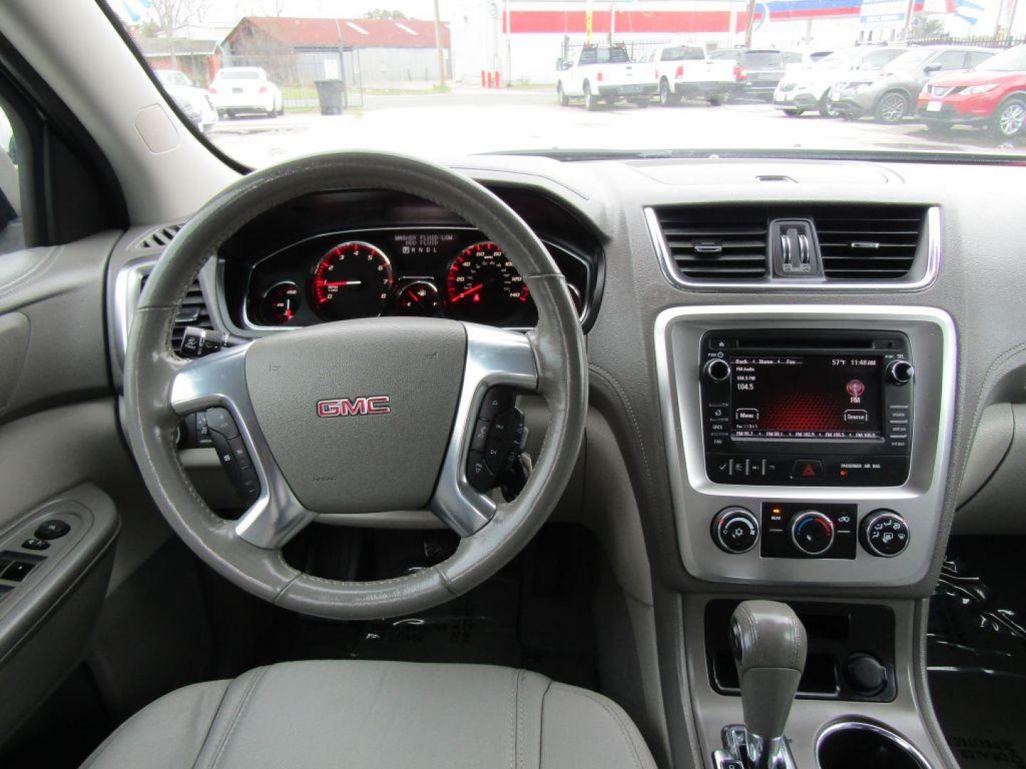 2014 WHITE GMC ACADIA SLE (1GKKRNED1EJ) with an 3.6L engine, Automatic transmission, located at 830 E. Canino Rd., Houston, TX, 77037, (281) 405-0440, 38.358219, -81.729942 - Photo#15