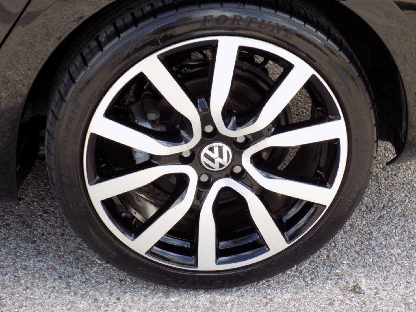 2016 BLACK VOLKSWAGEN JETTA S (3VW267AJ7GM) with an 1.4L engine, Automatic transmission, located at 830 E. Canino Rd., Houston, TX, 77037, (281) 405-0440, 38.358219, -81.729942 - Photo#23