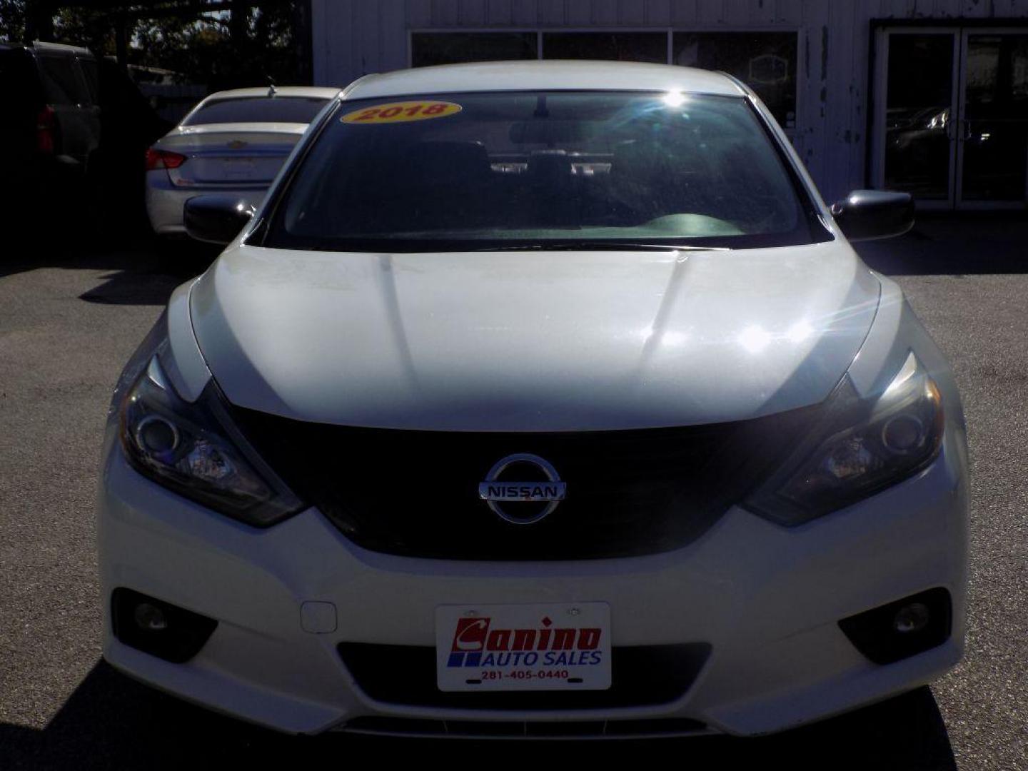 2018 WHITE NISSAN ALTIMA 2.5 (1N4AL3AP6JC) with an 2.5L engine, Continuously Variable transmission, located at 830 E. Canino Rd., Houston, TX, 77037, (281) 405-0440, 38.358219, -81.729942 - Photo#0