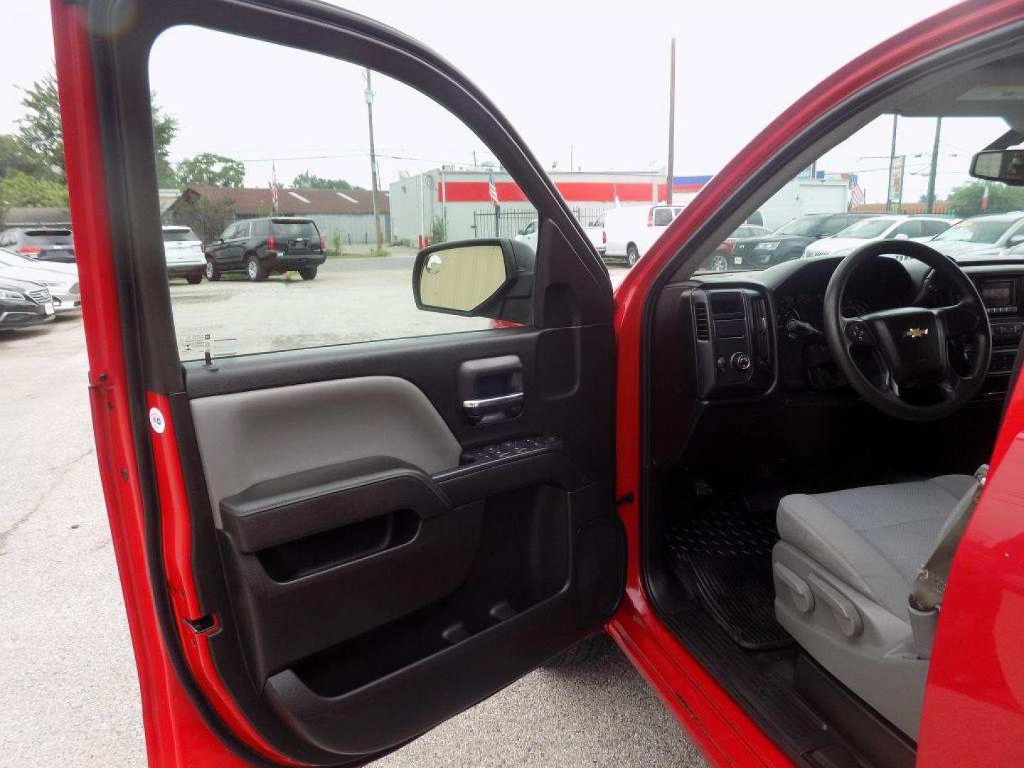 2014 RED CHEVROLET SILVERADO 1500 (1GCVKPEH0EZ) with an 4.3L engine, Automatic transmission, located at 830 E. Canino Rd., Houston, TX, 77037, (281) 405-0440, 38.358219, -81.729942 - Photo#16