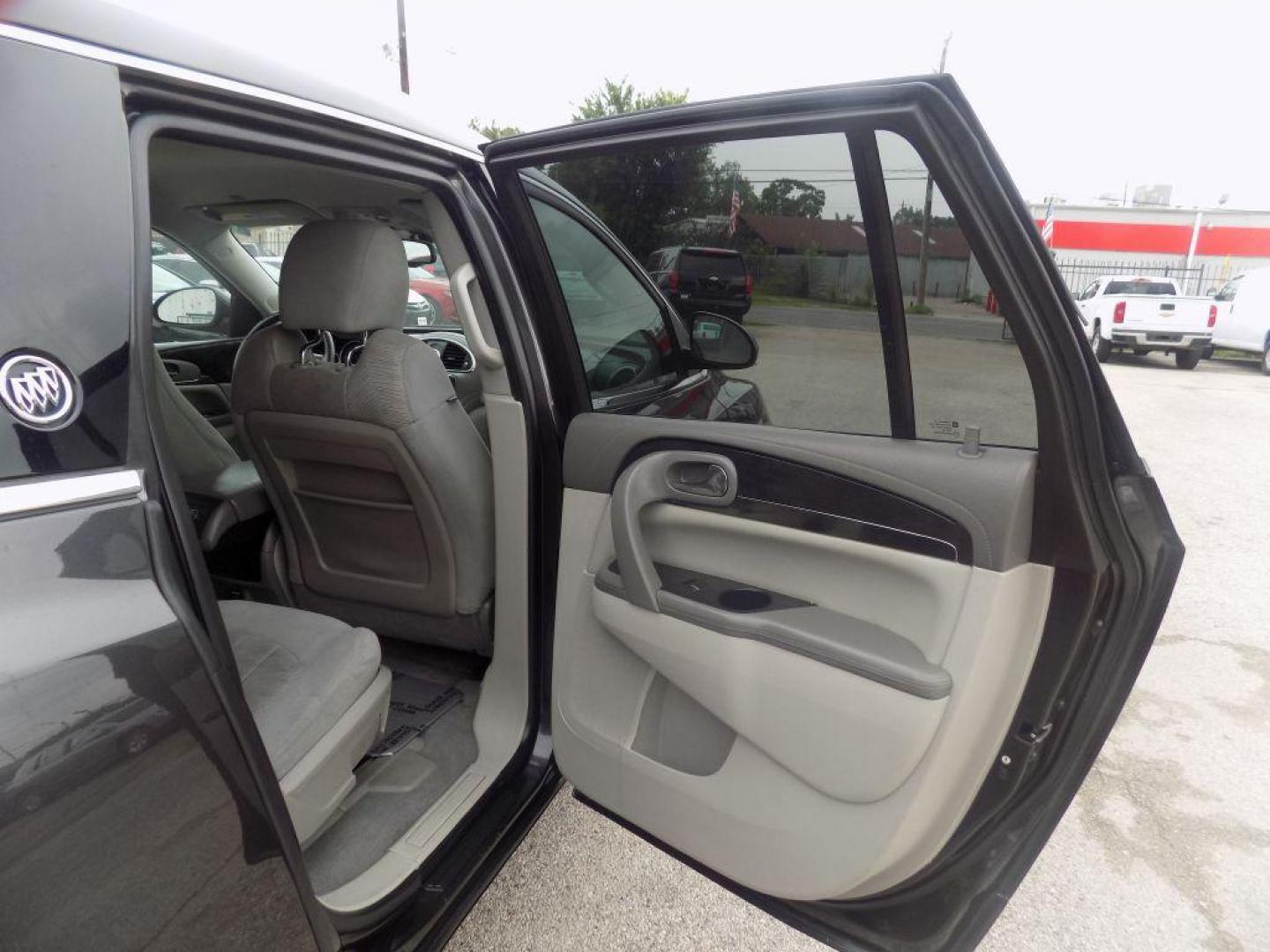 2016 GRAY BUICK ENCLAVE (5GAKRAKD0GJ) with an 3.6L engine, Automatic transmission, located at 830 E. Canino Rd., Houston, TX, 77037, (281) 405-0440, 38.358219, -81.729942 - Photo#11