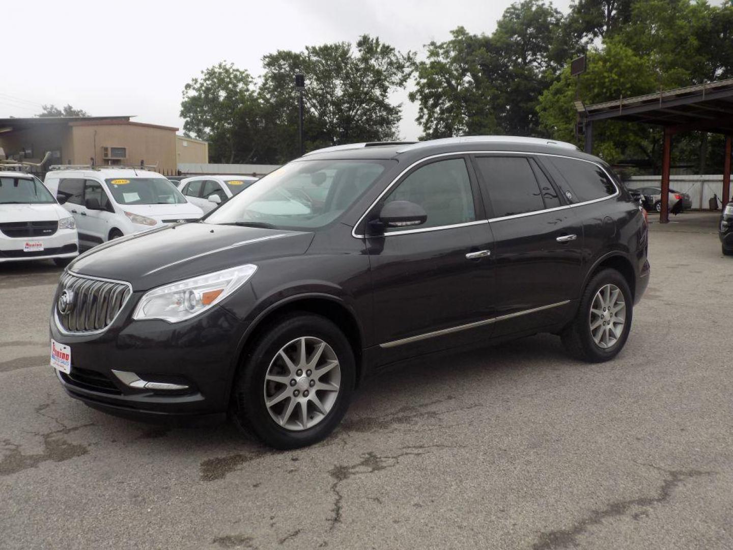 2016 GRAY BUICK ENCLAVE (5GAKRAKD0GJ) with an 3.6L engine, Automatic transmission, located at 830 E. Canino Rd., Houston, TX, 77037, (281) 405-0440, 38.358219, -81.729942 - Photo#1