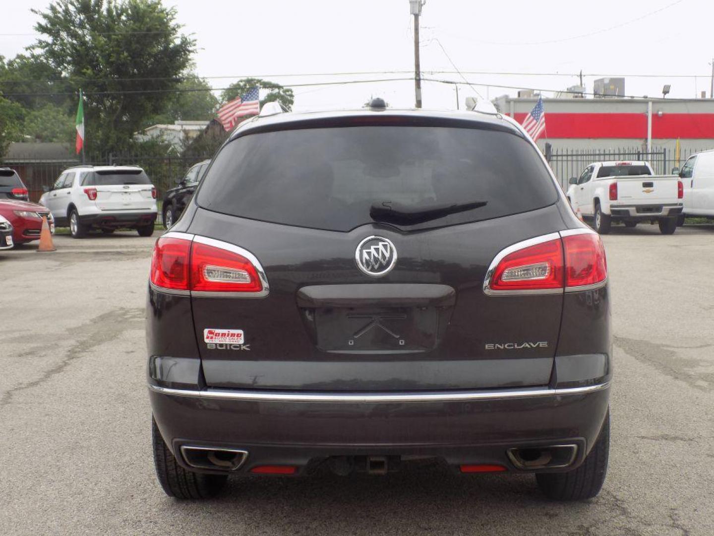 2016 GRAY BUICK ENCLAVE (5GAKRAKD0GJ) with an 3.6L engine, Automatic transmission, located at 830 E. Canino Rd., Houston, TX, 77037, (281) 405-0440, 38.358219, -81.729942 - Photo#6