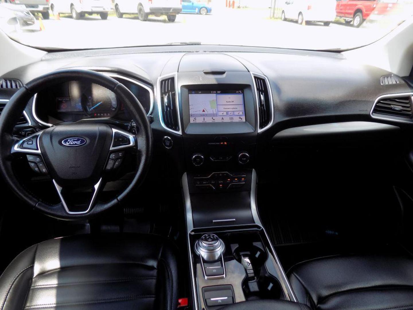 2019 SILVER FORD EDGE SEL (2FMPK4J92KB) with an 2.0L engine, Automatic transmission, located at 830 E. Canino Rd., Houston, TX, 77037, (281) 405-0440, 38.358219, -81.729942 - Photo#14