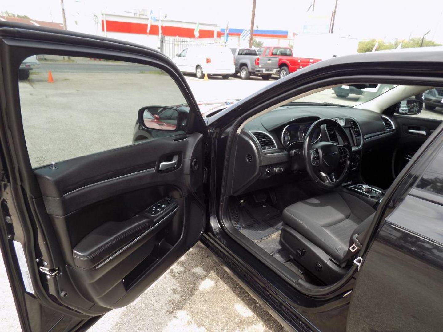 2018 BLACK CHRYSLER 300 TOURING (2C3CCAAG4JH) with an 3.6L engine, Automatic transmission, located at 830 E. Canino Rd., Houston, TX, 77037, (281) 405-0440, 38.358219, -81.729942 - Photo#15