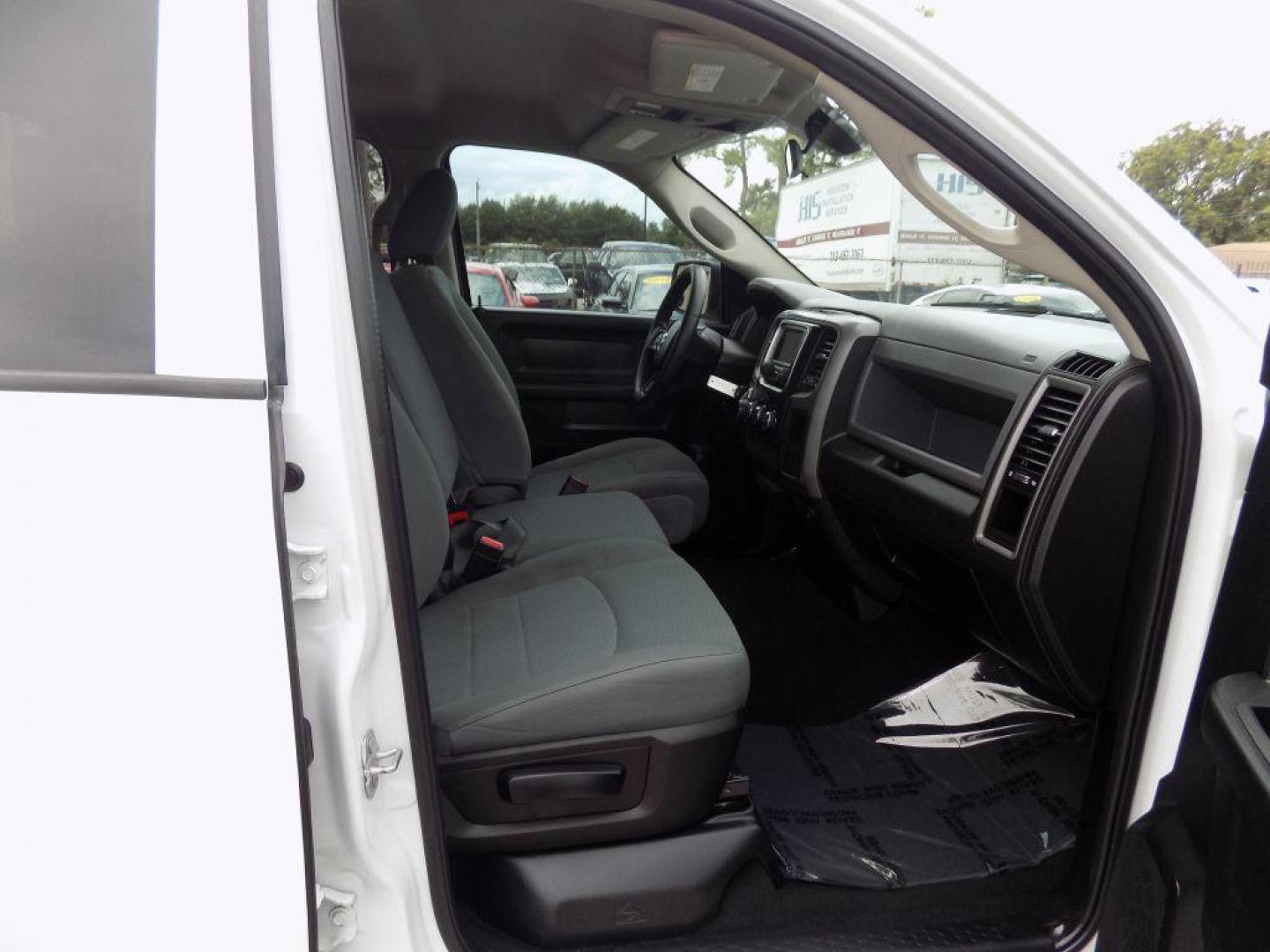 2019 WHITE RAM 1500 CLASSIC TRADESMAN (1C6RR6FT5KS) with an 5.7L engine, Automatic transmission, located at 830 E. Canino Rd., Houston, TX, 77037, (281) 405-0440, 38.358219, -81.729942 - Photo#9