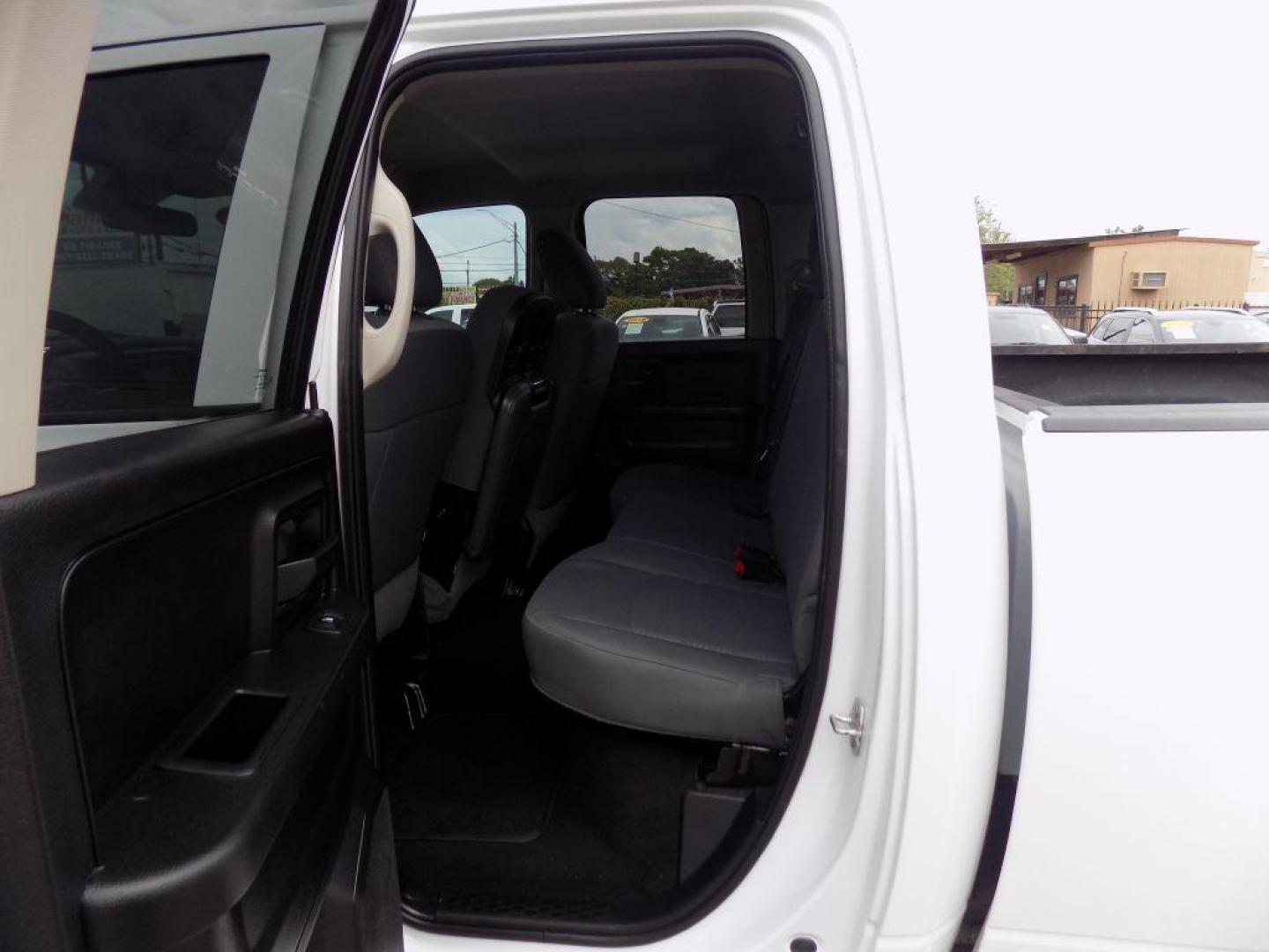 2019 WHITE RAM 1500 CLASSIC TRADESMAN (1C6RR6FT5KS) with an 5.7L engine, Automatic transmission, located at 830 E. Canino Rd., Houston, TX, 77037, (281) 405-0440, 38.358219, -81.729942 - Photo#13