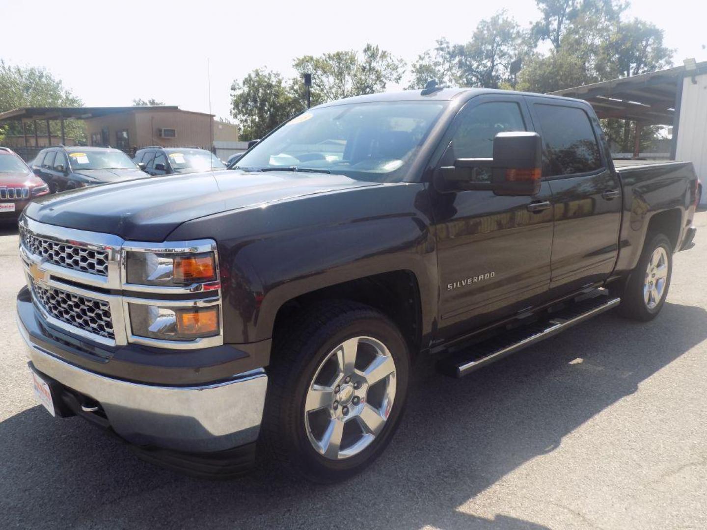 2015 BLACK CHEVROLET SILVERADO 1500 LT (3GCUCRECXFG) with an 5.3L engine, Automatic transmission, located at 830 E. Canino Rd., Houston, TX, 77037, (281) 405-0440, 38.358219, -81.729942 - Photo#5