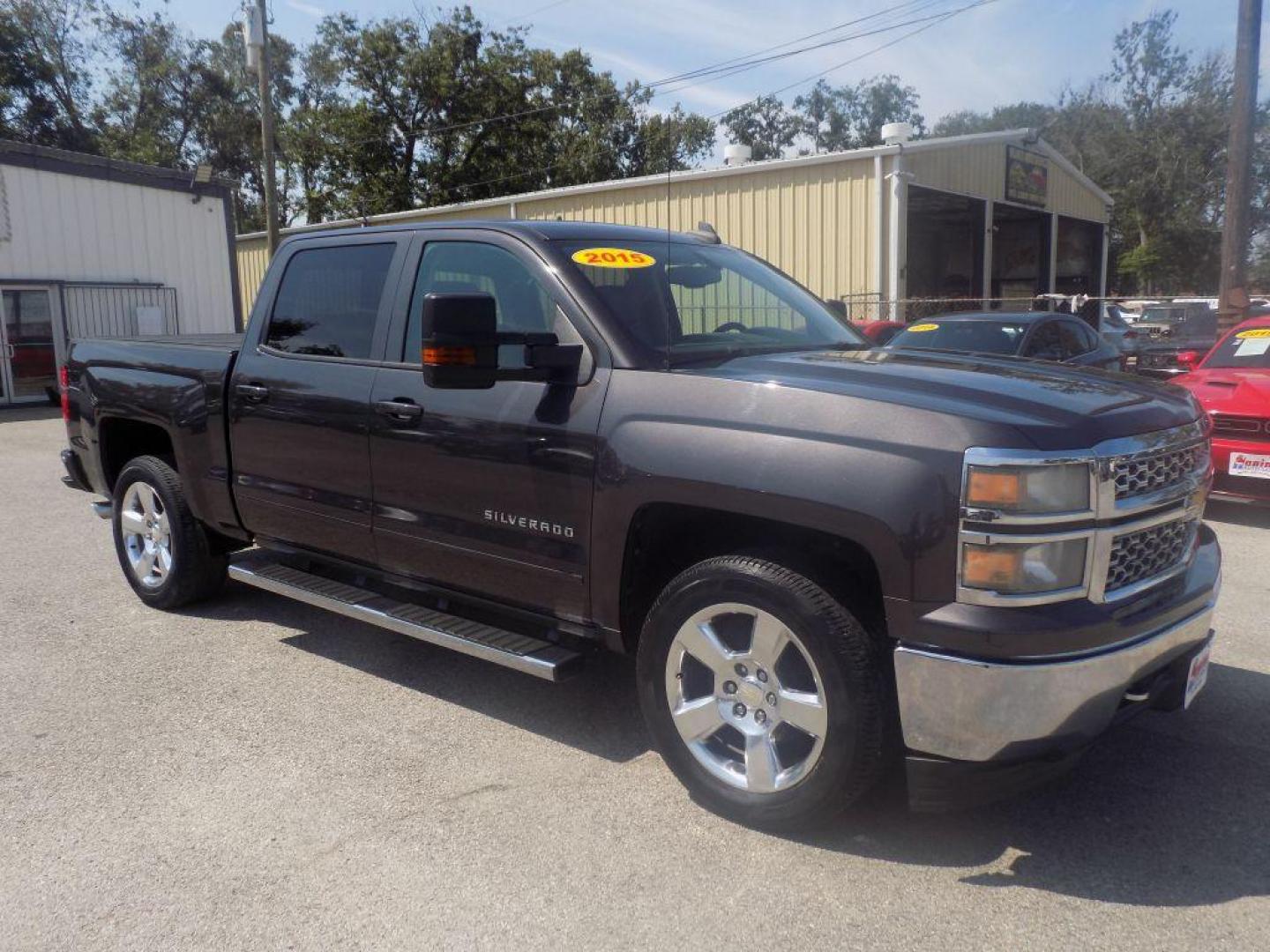 2015 BLACK CHEVROLET SILVERADO 1500 LT (3GCUCRECXFG) with an 5.3L engine, Automatic transmission, located at 830 E. Canino Rd., Houston, TX, 77037, (281) 405-0440, 38.358219, -81.729942 - Photo#6