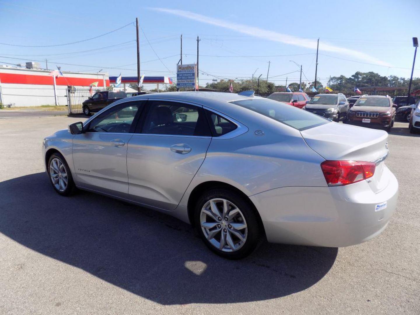 2017 SILVER CHEVROLET IMPALA LT (2G1105S37H9) with an 3.6L engine, Automatic transmission, located at 830 E. Canino Rd., Houston, TX, 77037, (281) 405-0440, 38.358219, -81.729942 - Photo#4