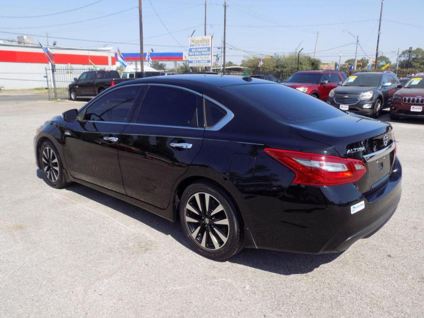 2018 BLACK NISSAN ALTIMA 2.5 (1N4AL3AP8JC) with an 2.5L engine, Continuously Variable transmission, located at 830 E. Canino Rd., Houston, TX, 77037, (281) 405-0440, 38.358219, -81.729942 - Photo#3