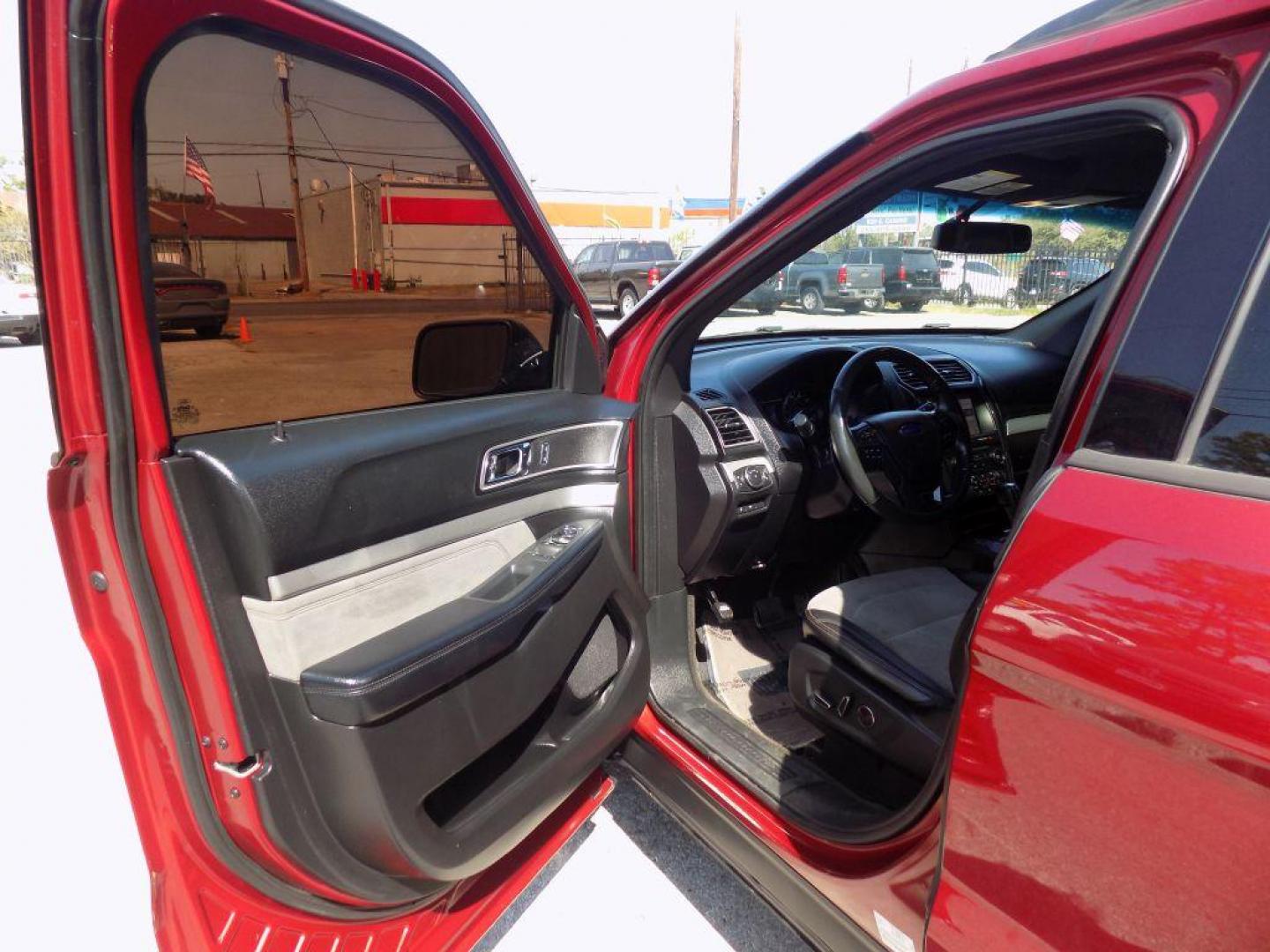 2017 RED FORD EXPLORER XLT (1FM5K7DH8HG) with an 2.3L engine, Automatic transmission, located at 830 E. Canino Rd., Houston, TX, 77037, (281) 405-0440, 38.358219, -81.729942 - Photo#16