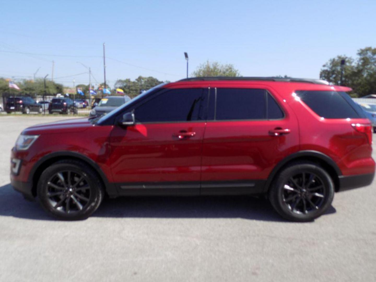 2017 RED FORD EXPLORER XLT (1FM5K7DH8HG) with an 2.3L engine, Automatic transmission, located at 830 E. Canino Rd., Houston, TX, 77037, (281) 405-0440, 38.358219, -81.729942 - Photo#3