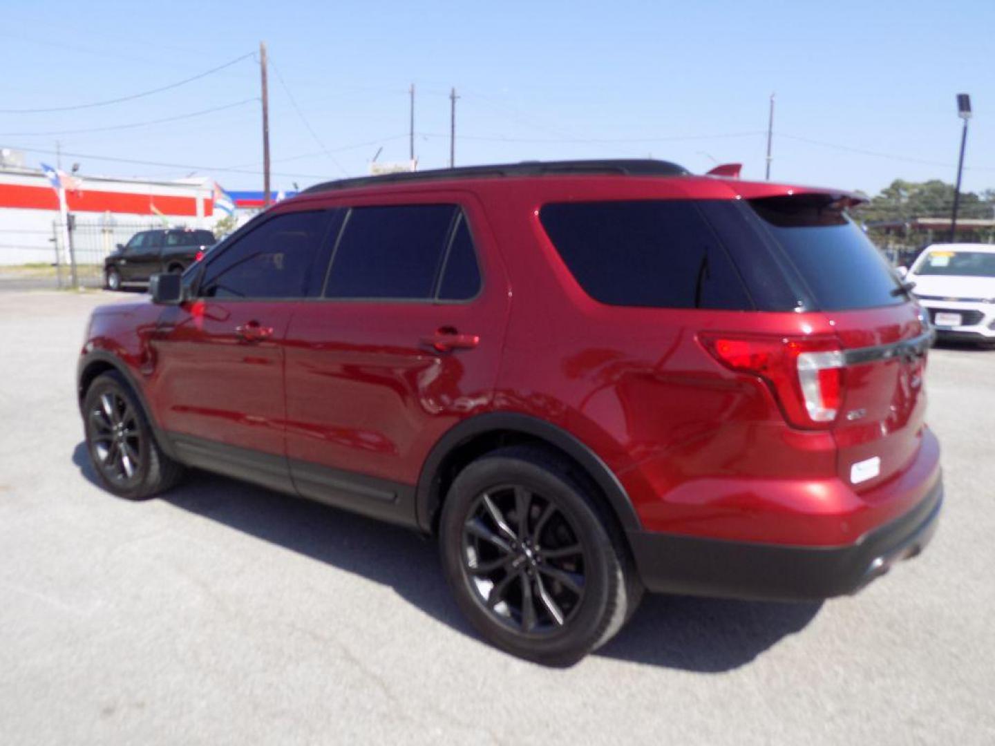 2017 RED FORD EXPLORER XLT (1FM5K7DH8HG) with an 2.3L engine, Automatic transmission, located at 830 E. Canino Rd., Houston, TX, 77037, (281) 405-0440, 38.358219, -81.729942 - Photo#4