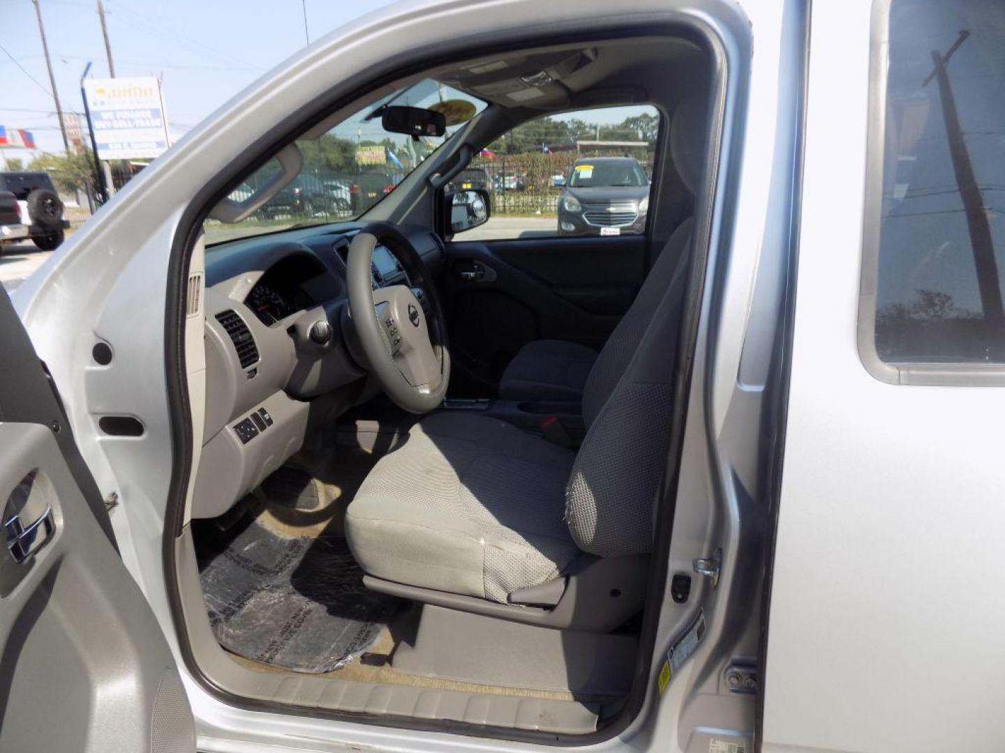 2017 SILVER NISSAN FRONTIER S (1N6AD0ER5HN) with an 4.0L engine, Automatic transmission, located at 830 E. Canino Rd., Houston, TX, 77037, (281) 405-0440, 38.358219, -81.729942 - Photo#16