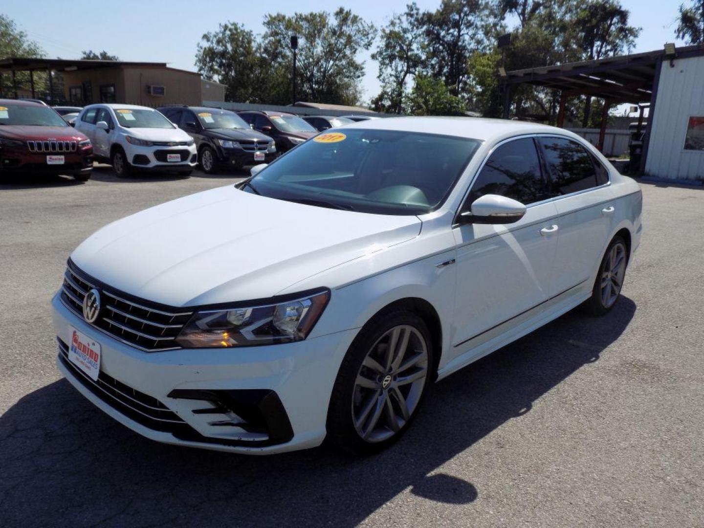 2017 WHITE VOLKSWAGEN PASSAT R-LINE (1VWDT7A3XHC) with an 1.8L engine, Automatic transmission, located at 830 E. Canino Rd., Houston, TX, 77037, (281) 405-0440, 38.358219, -81.729942 - Photo#5