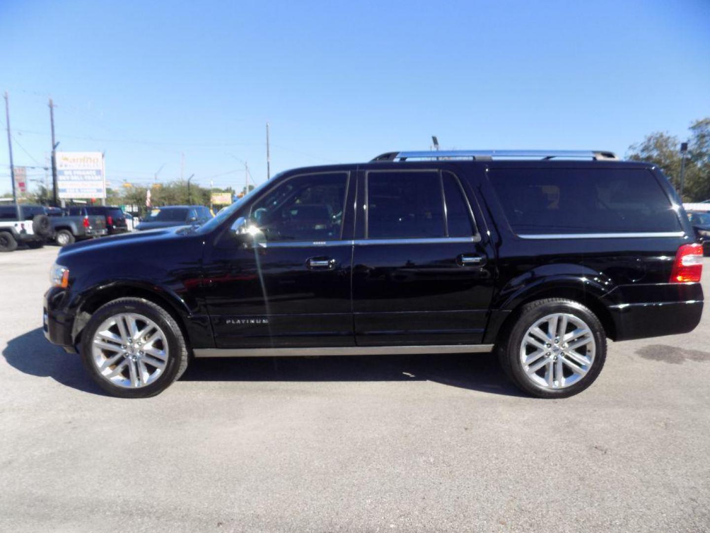 2016 BLACK FORD EXPEDITION EL PLATINUM (1FMJK1LTXGE) with an 3.5L engine, Automatic transmission, located at 830 E. Canino Rd., Houston, TX, 77037, (281) 405-0440, 38.358219, -81.729942 - Photo#3