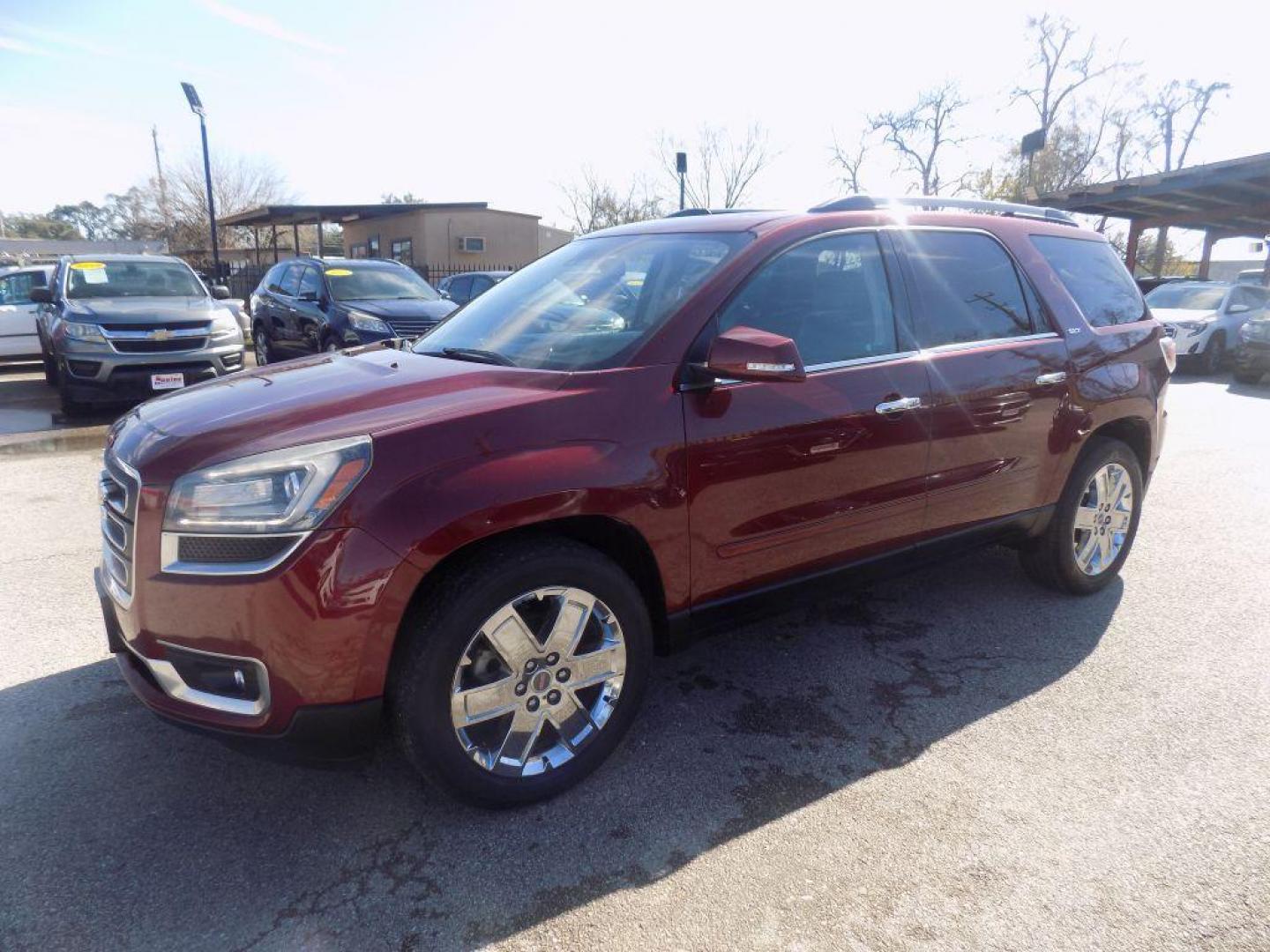 2017 RED GMC ACADIA LIMITED SLT-2 (1GKKVSKD2HJ) with an 3.6L engine, Automatic transmission, located at 830 E. Canino Rd., Houston, TX, 77037, (281) 405-0440, 38.358219, -81.729942 - Photo#5