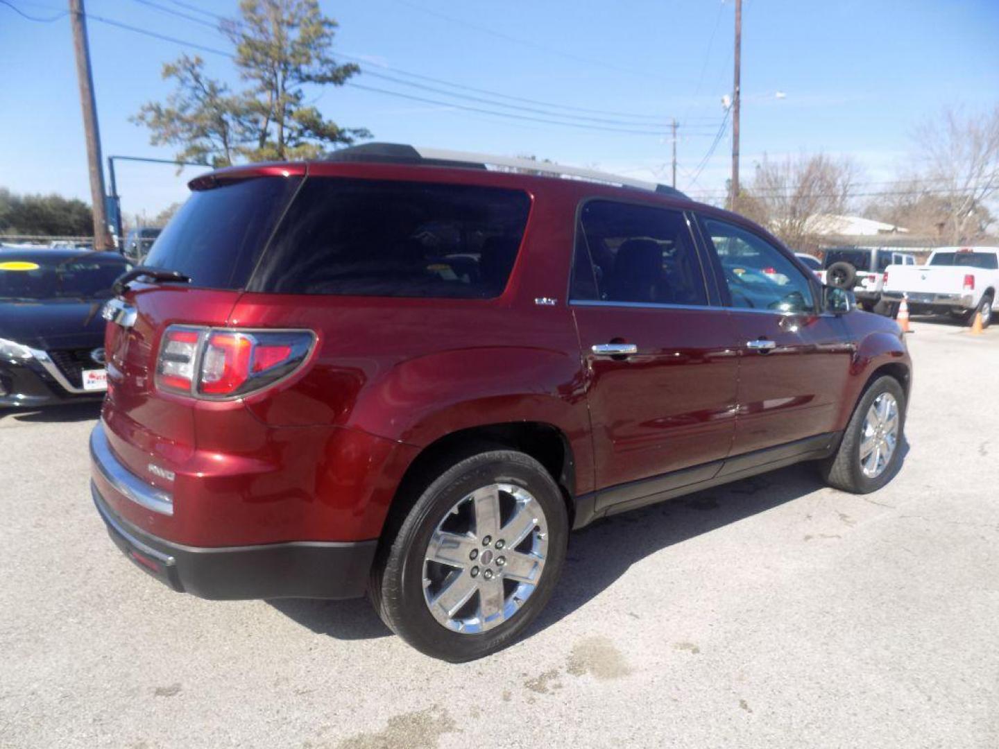 2017 RED GMC ACADIA LIMITED SLT-2 (1GKKVSKD2HJ) with an 3.6L engine, Automatic transmission, located at 830 E. Canino Rd., Houston, TX, 77037, (281) 405-0440, 38.358219, -81.729942 - Photo#7